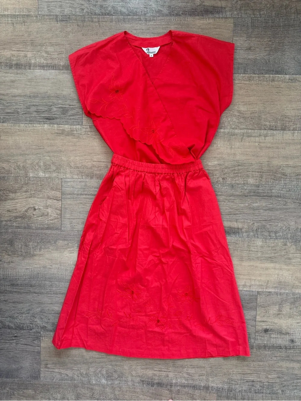 Vintage 70s 80s Splendid Red Cotton Embroidered 2 Piece Matching Skirt Set M